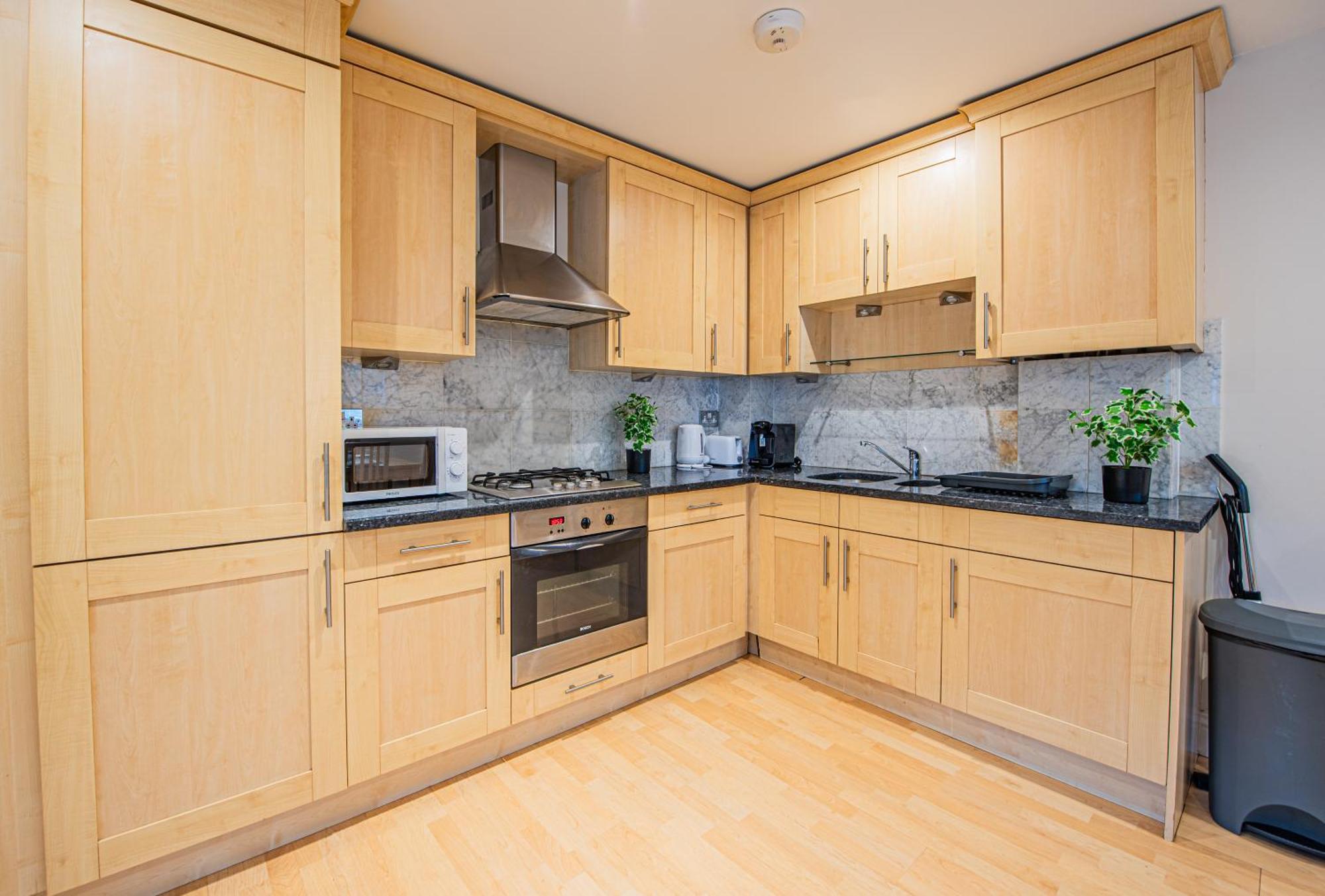 Homely 2 Bedroom Flat Near Tower Bridge