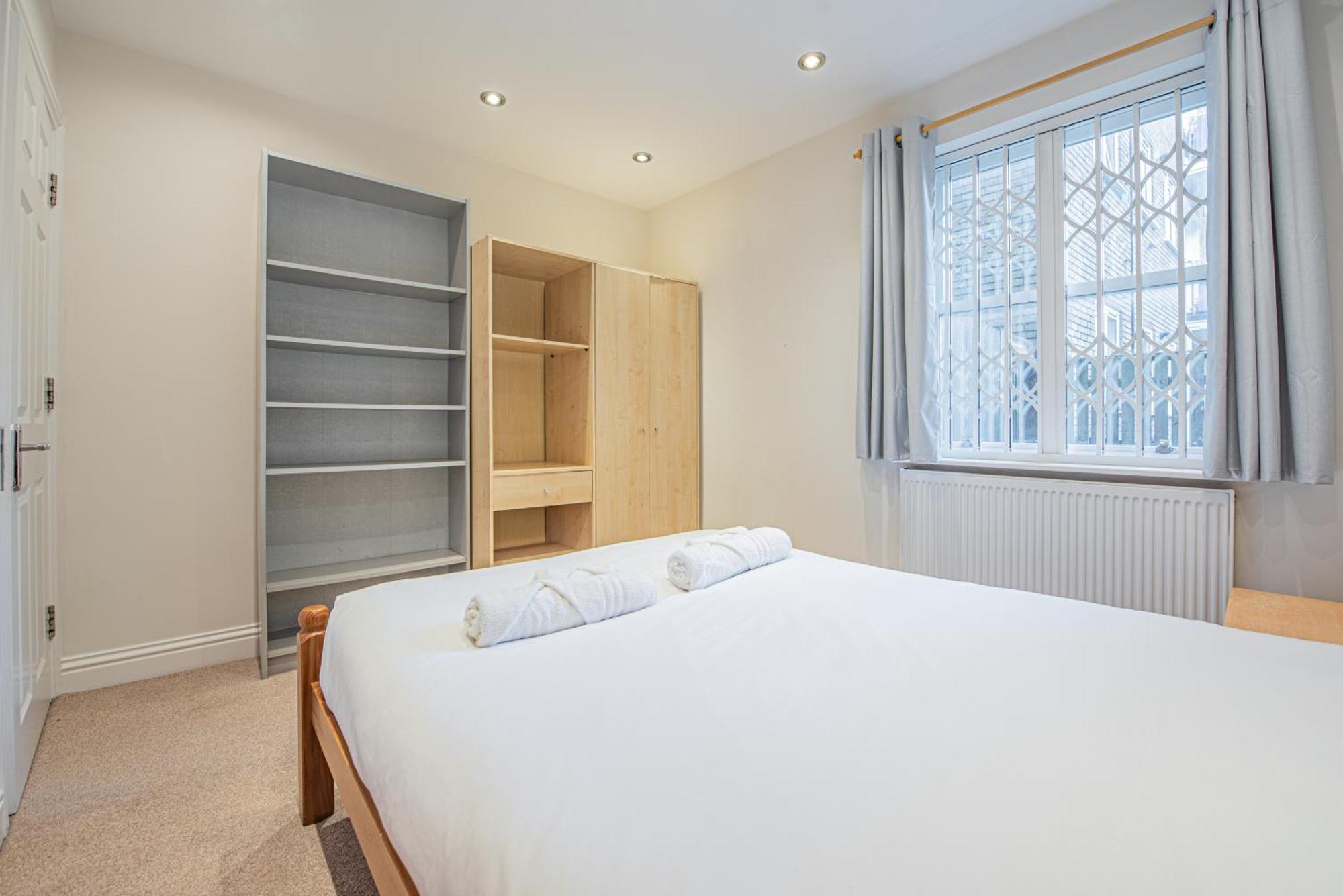 Homely 2 Bedroom Flat Near Tower Bridge Londra