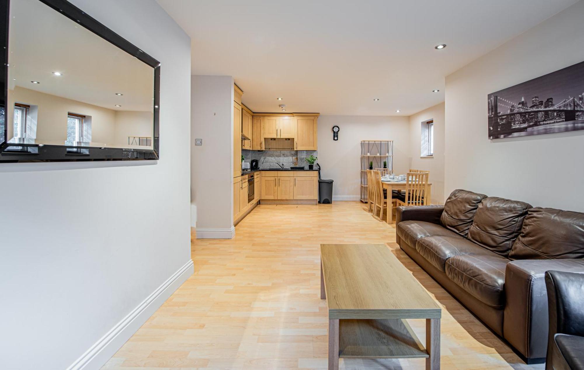 Homely 2 Bedroom Flat Near Tower Bridge Appartamento