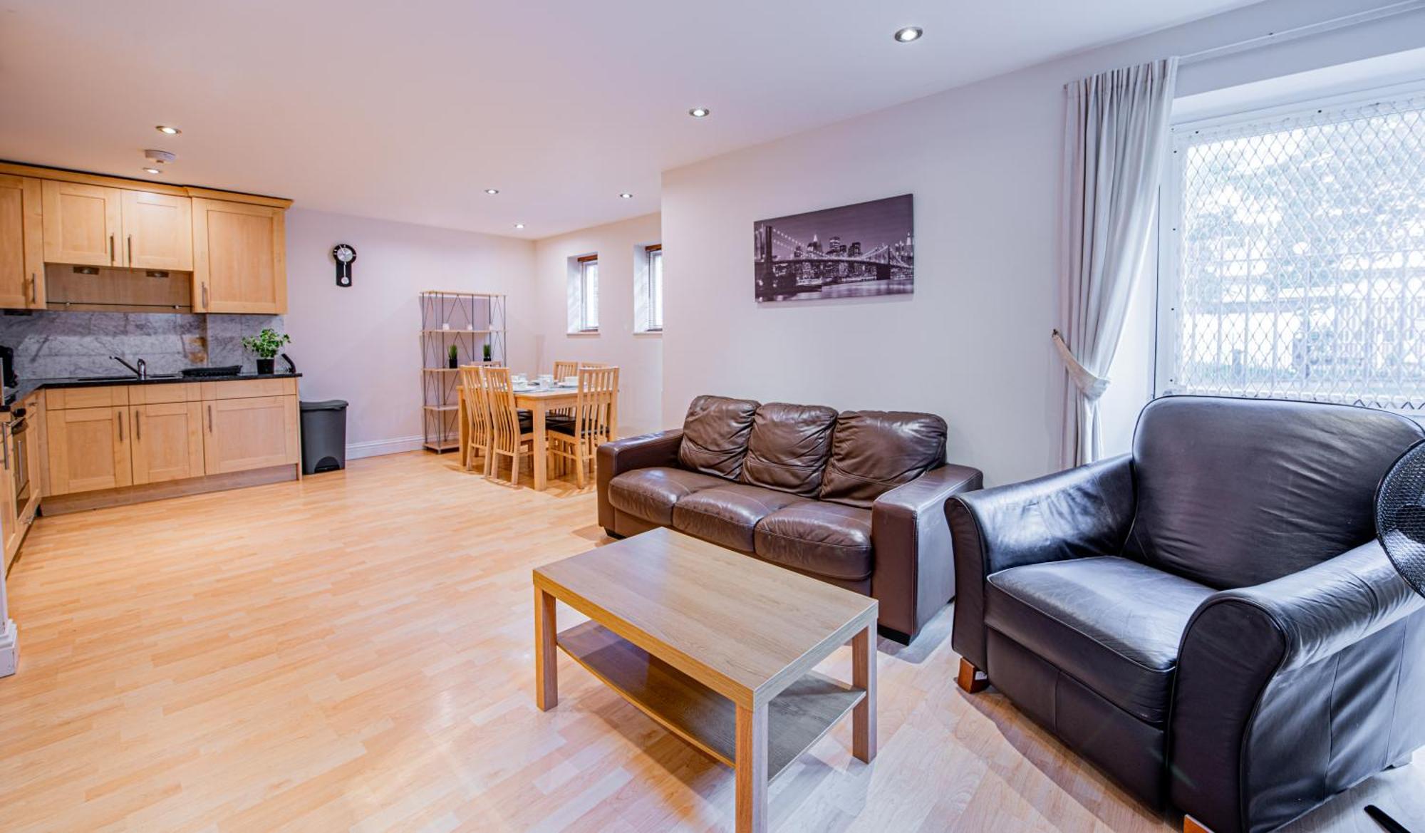 Homely 2 Bedroom Flat Near Tower Bridge Appartamento
