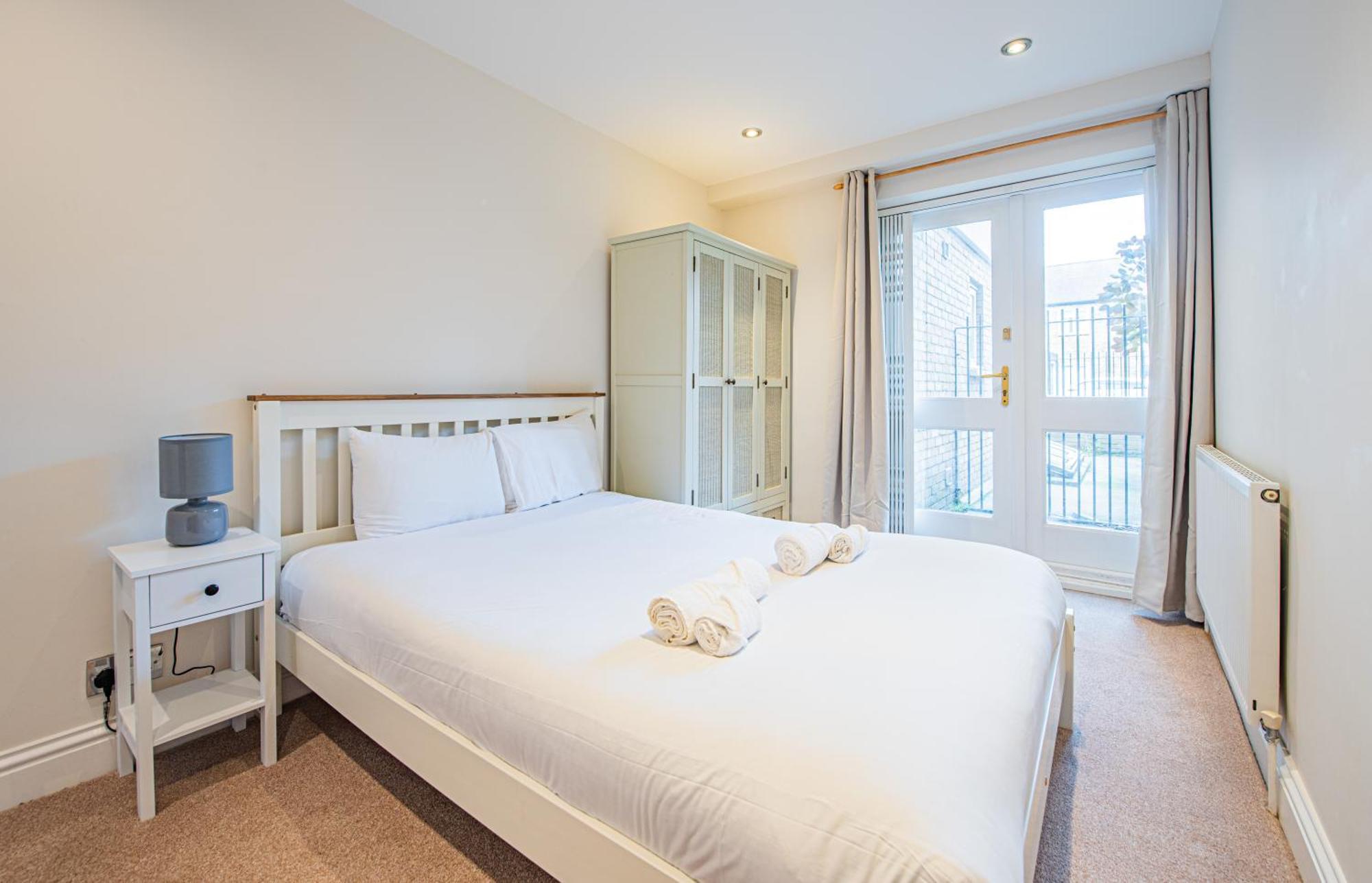 Homely 2 Bedroom Flat Near Tower Bridge Apartment London